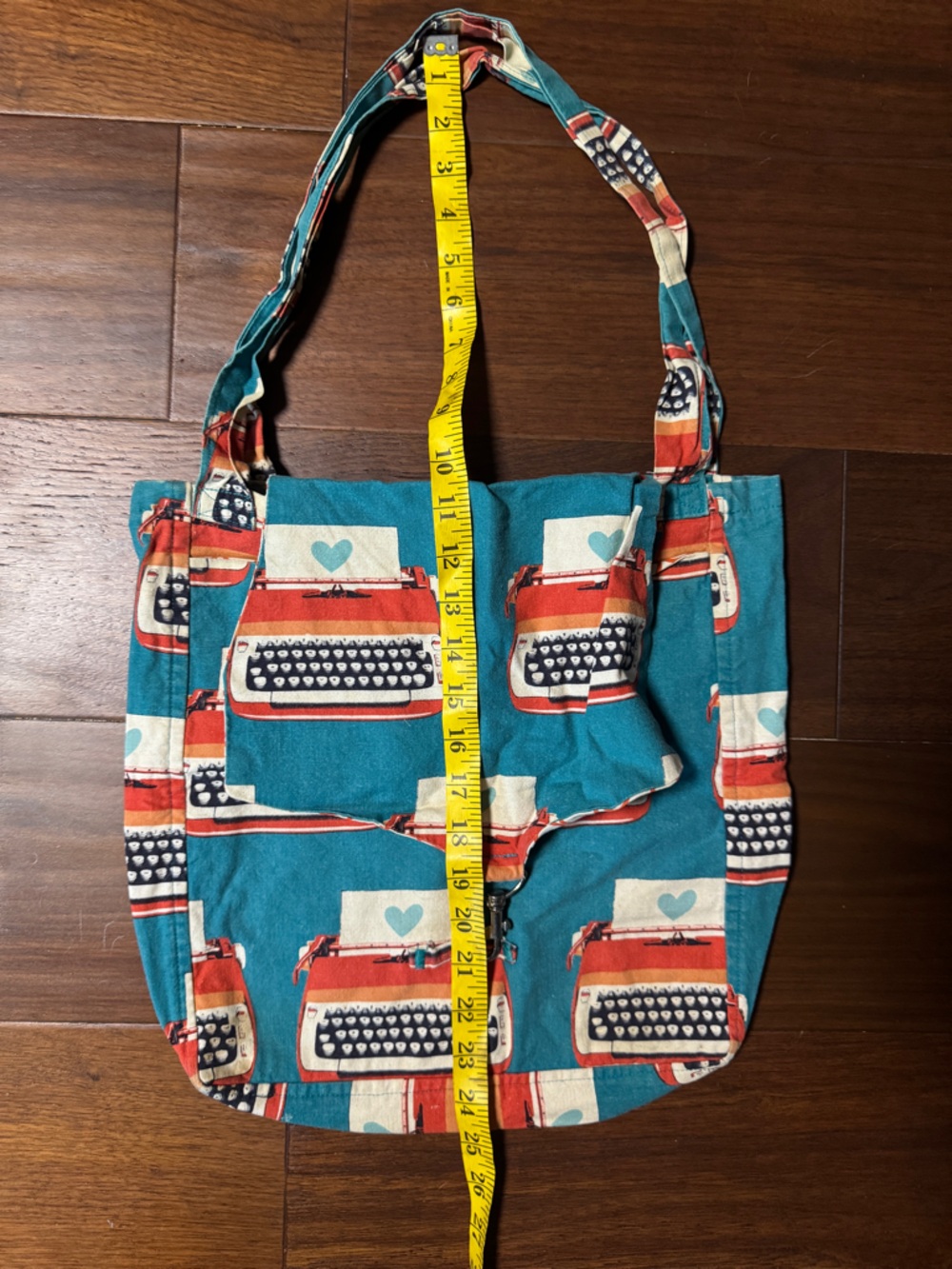Typewriter Print Shoulder Bag - Picture 3 of 5